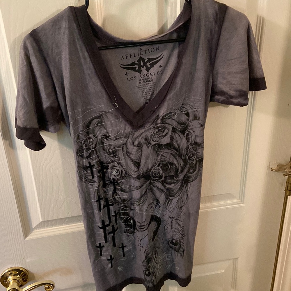 Affliction size medium t-shirt. No tags, but like new.